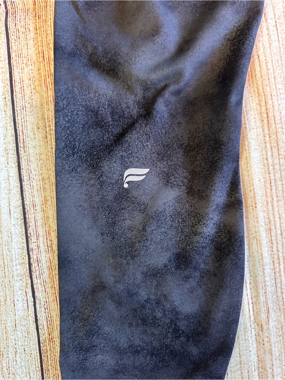 Fabletics Boost PowerHold High Waisted 7/8 Leggings Onyx Smudge M - Picture 4 of 6